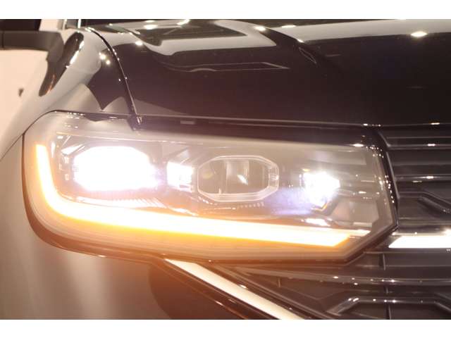 フォルクスワーゲン Ｔ－ＣＲＯＳＳ ＴＳＩ スタイル R7年 (近畿) 99