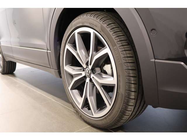 フォルクスワーゲン Ｔ－ＣＲＯＳＳ ＴＳＩ スタイル R7年 (近畿) 99