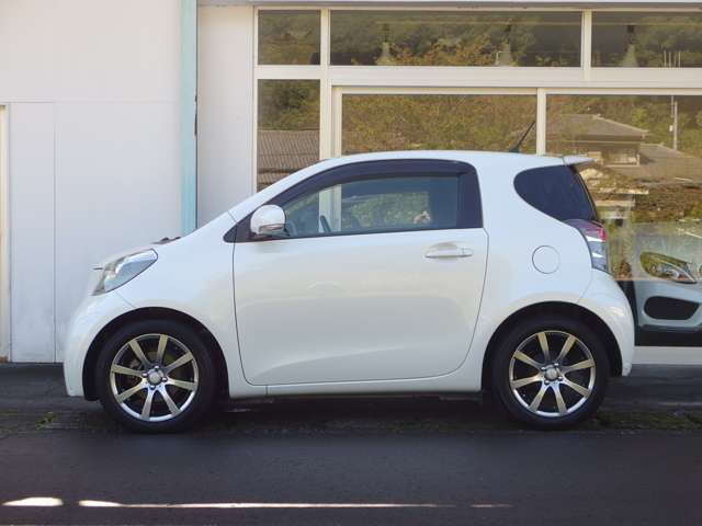 トヨタ ｉＱ １．３ １３０Ｇ H21年 (東海) 99