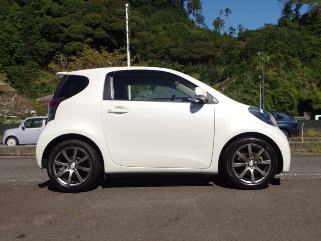 トヨタ ｉＱ １．３ １３０Ｇ H21年 (東海) 99