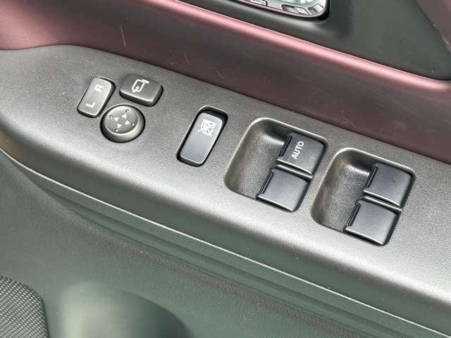 スズキ スペーシア　ギア ６６０ カスタム ハイブリッド ＸＳターボ R8年 (東海) 99
