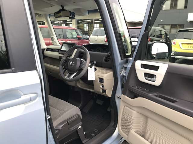 ホンダ Ｎ　ＢＯＸ ６６０ Ｇ ＥＸ ホンダセンシング R1年 (東海) 99