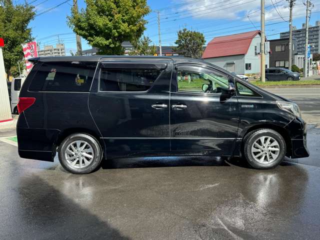 トヨタ アルファード　ハイブリッド ２．４ ＳＲ ４ＷＤ H25年 (北海道) 99