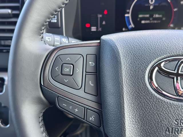 トヨタ ハイエースバン ２．８ スーパーＧＬ ダークプライムＩＩ ロングボディ ディーゼルターボ R8年 (九州・沖縄) 99