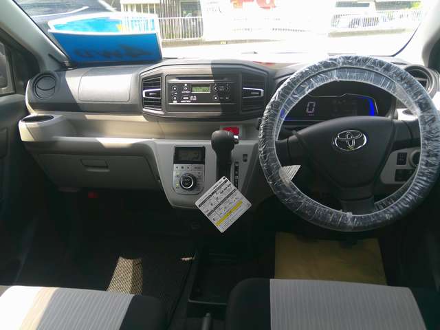 トヨタ ピクシス　エポック ６６０ Ｇ ＳＡＩＩＩ ４ＷＤ H29年 (関東) 99