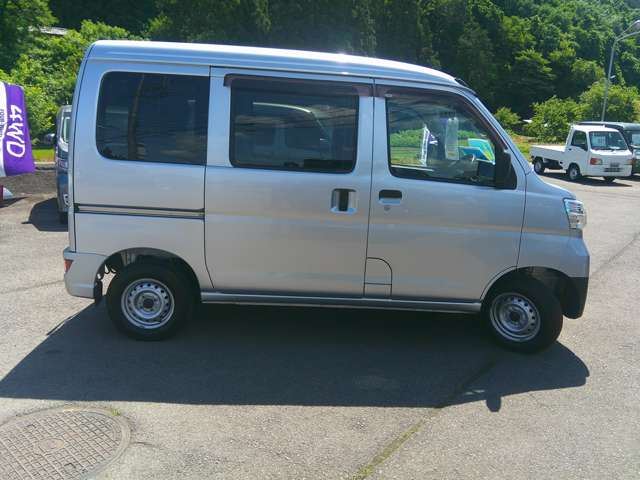 ダイハツ ハイゼットカーゴ ６６０ デラックス ＳＡＩＩＩ ハイルーフ ４ＷＤ R2年 (関東) 99