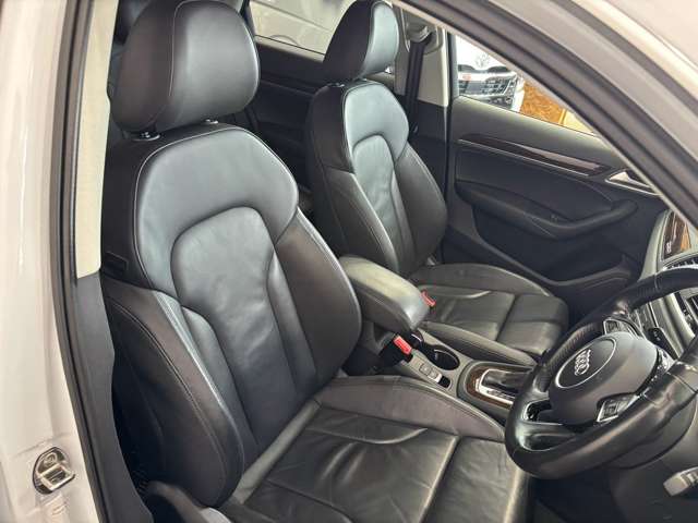 アウディ Ｑ３ ２．０ ＴＦＳＩ クワトロ １８０ＰＳ ４ＷＤ H29年 (甲信越・北陸) 99