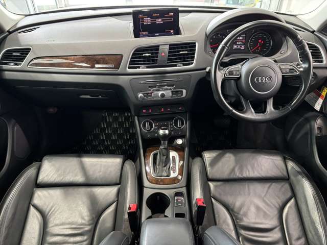 アウディ Ｑ３ ２．０ ＴＦＳＩ クワトロ １８０ＰＳ ４ＷＤ H29年 (甲信越・北陸) 99