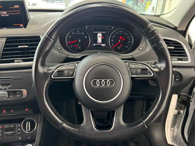 アウディ Ｑ３ ２．０ ＴＦＳＩ クワトロ １８０ＰＳ ４ＷＤ H29年 (甲信越・北陸) 99