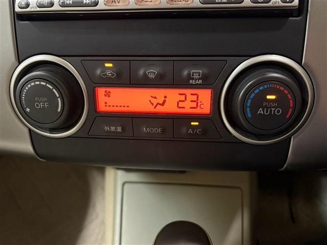 日産 ティーダ １．５ １５Ｍ H23年 (関東) 99