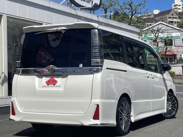 トヨタ ヴォクシー ２．０ ＺＳ H29年 (関東) 99