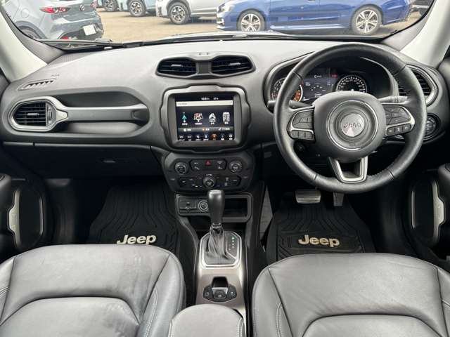 ジープ レネゲード リミテッド R4年 () 99