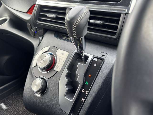 トヨタ シエンタ １．５ Ｇ H30年 () 99