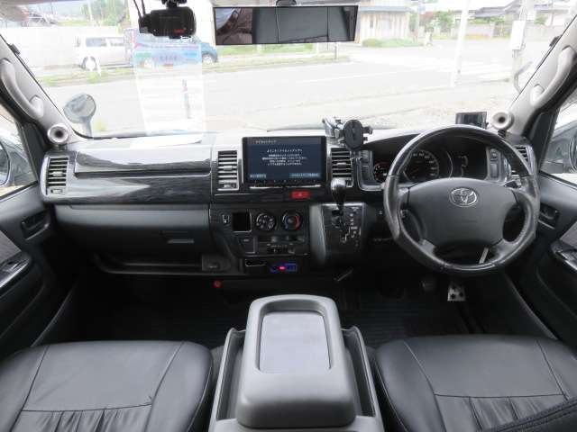 トヨタ ハイエースバン ３．０ マルチロールトランスポーター タイプＩ ロング ディーゼルターボ ４ＷＤ H20年 (東北) 99