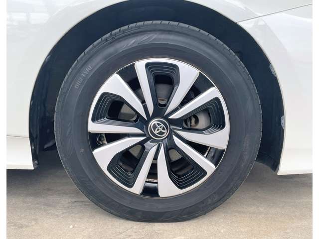 トヨタ プリウスＰＨＶ １．８ Ｓ H29年 (東北) 99