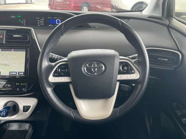 トヨタ プリウスＰＨＶ １．８ Ｓ H29年 (東北) 99