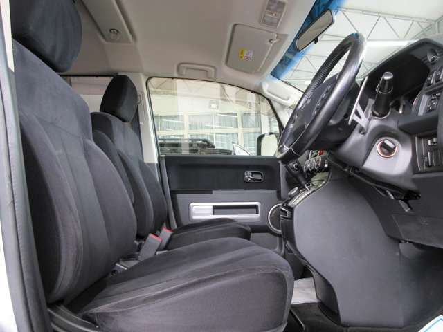 三菱 デリカ　Ｄ：５ ２．２ Ｄ パワーパッケージ ディーゼルターボ ４ＷＤ H29年 (関東) 99