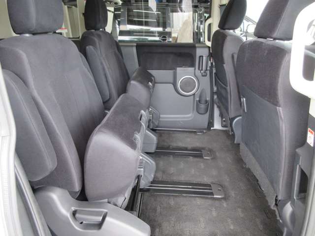 三菱 デリカ　Ｄ：５ ２．２ Ｄ パワーパッケージ ディーゼルターボ ４ＷＤ H29年 (関東) 99
