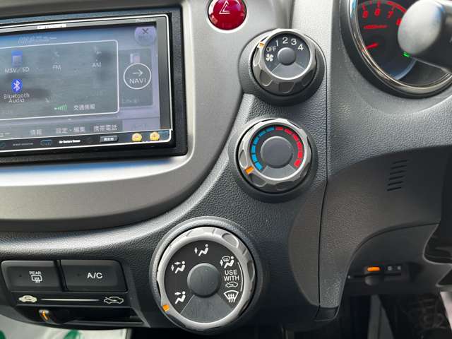 ホンダ フィット １．３ Ｇ スマートセレクション H25年 (関東) 99