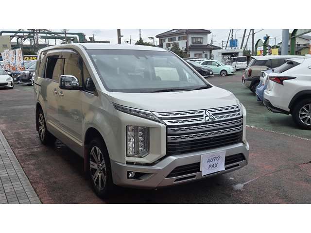 三菱 デリカ　Ｄ：５ ２．２ Ｐ ディーゼルターボ ４ＷＤ R2年 (関東) 99
