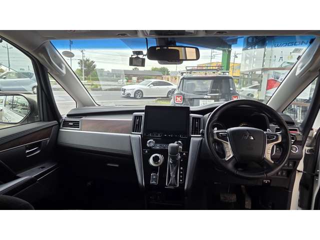 三菱 デリカ　Ｄ：５ ２．２ Ｐ ディーゼルターボ ４ＷＤ R2年 (関東) 99
