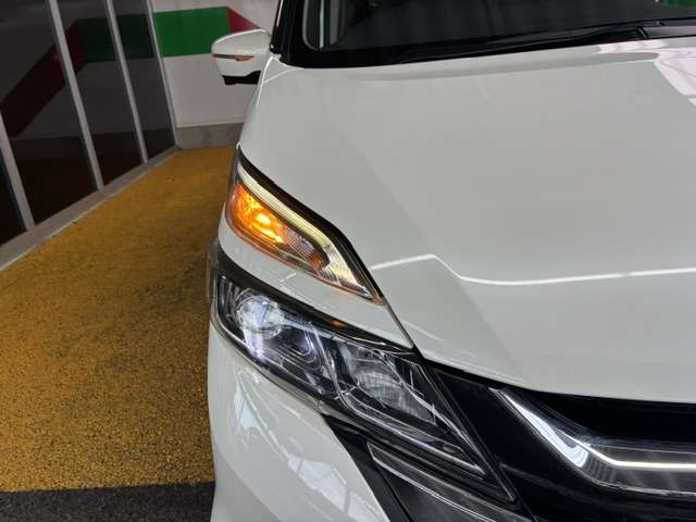 日産 セレナ ２．０ ハイウェイスター Ｖセレクション H29年 (関東) 99