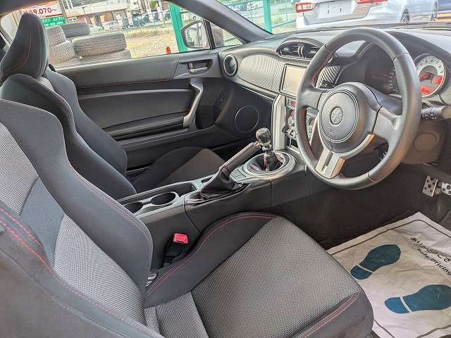 トヨタ ８６ ２．０ ＧＴ H27年 (関東) 99