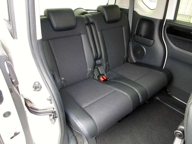 ホンダ Ｎ　ＢＯＸ ６６０ カスタムＧ ターボＳＳパッケージ ブラックスタイル H29年 (関東) 99