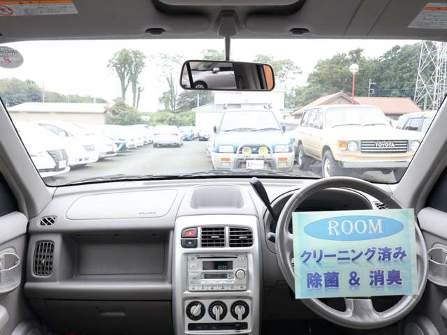 日産 キューブ １．３ アルテ ＣＶＴ－Ｍ６ ４ＷＤ H13年 (関東) 99