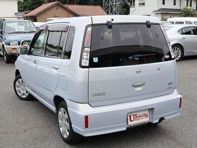 日産 キューブ １．３ アルテ ＣＶＴ－Ｍ６ ４ＷＤ H13年 (関東) 99