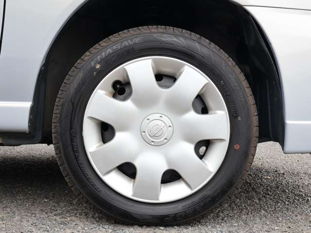 日産 キューブ １．３ アルテ ＣＶＴ－Ｍ６ ４ＷＤ H13年 (関東) 99