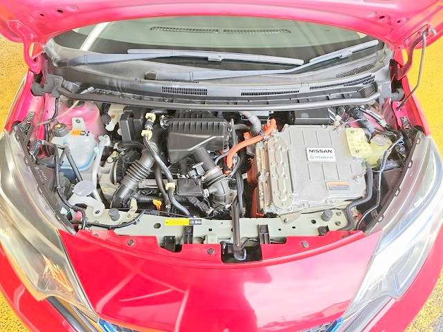 日産 ノート １．２ Ｅ－ＰＯＷＥＲ Ｘ H29年 (関東) 99