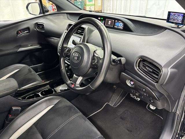 トヨタ プリウスＰＨＶ １．８ Ｓ ＧＲ スポーツ H30年 (近畿) 99