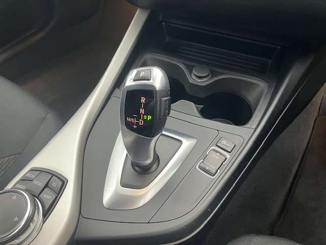 ＢＭＷ １シリーズ １１８ｉ H29年 (近畿) 99