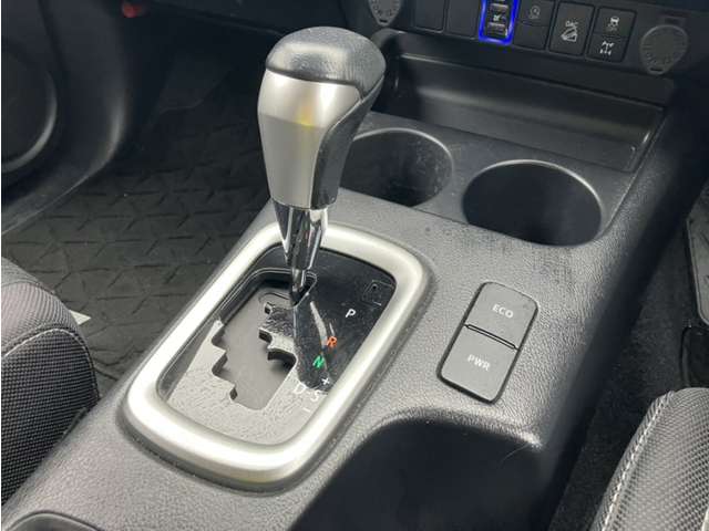 トヨタ ハイラックス ２．４ Ｚ ディーゼルターボ ４ＷＤ R5年 (近畿) 99