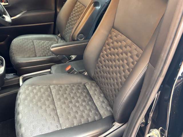 トヨタ ヴォクシー １．８ ハイブリッド Ｓ－Ｚ R4年 (近畿) 99
