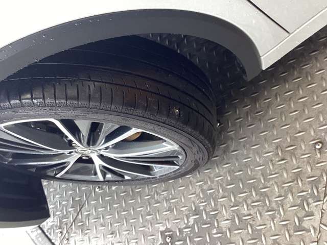 トヨタ プリウス ２．０ Ｇ R7年 (近畿) 99