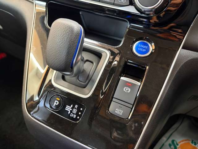 日産 セレナ １．２ Ｅ－ＰＯＷＥＲ ハイウェイスター Ｖ R3年 (近畿) 99