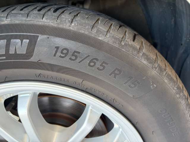 トヨタ プリウス １．８ Ｓ セーフティ プラス H29年 (近畿) 99