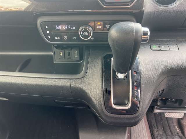 ホンダ Ｎ　ＢＯＸ カスタム ６６０ Ｇ ＥＸ ホンダセンシング H30年 (近畿) 99