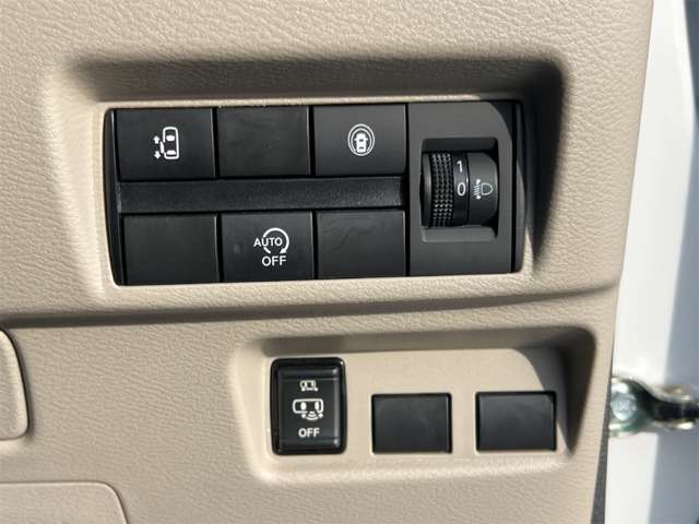 日産 ルークス ６６０ Ｘ R4年 (近畿) 99