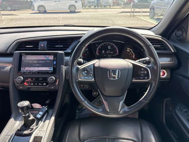 ホンダ シビック １．５ H30年 (近畿) 99