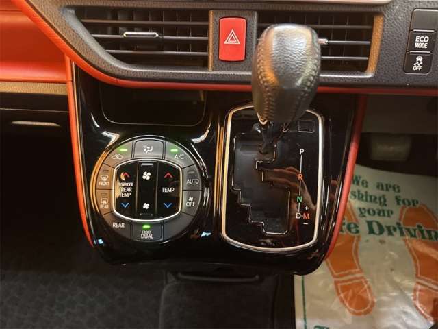 トヨタ ヴォクシー ２．０ ＺＳ H29年 (近畿) 99