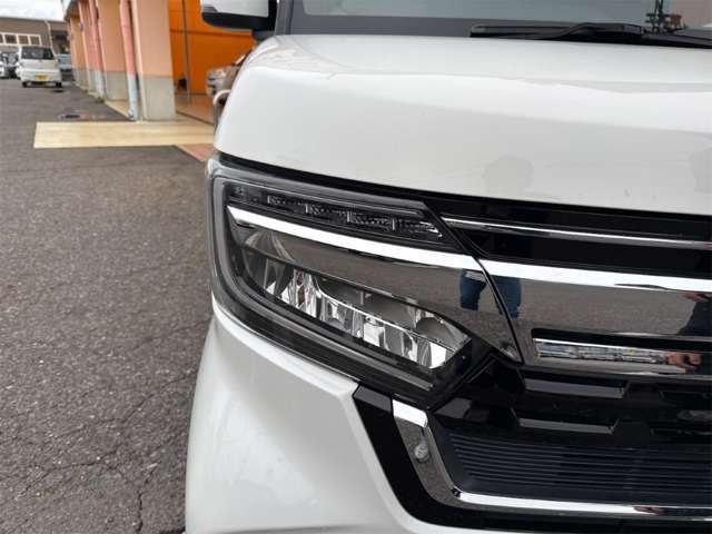 ホンダ Ｎ　ＢＯＸ カスタム ６６０ ＥＸ ターボ R4年 (近畿) 99