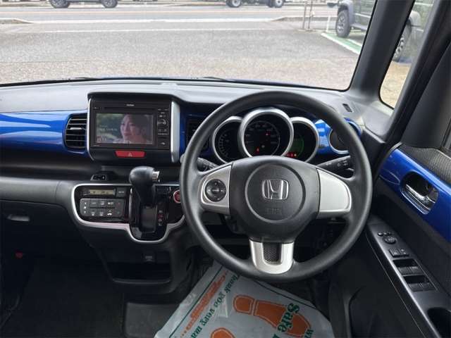 ホンダ Ｎ　ＢＯＸ ６６０ Ｇ Ｌパッケージ ２トーンカラースタイル H27年 (近畿) 99