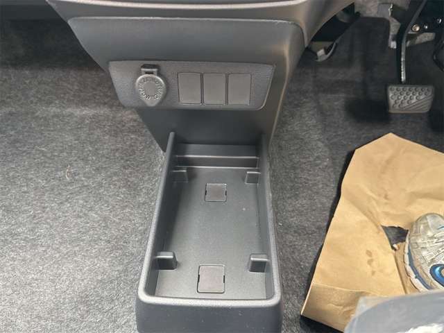 ダイハツ ミラ　イース ６６０ Ｌ ＳＡＩＩＩ R8年 (近畿) 99