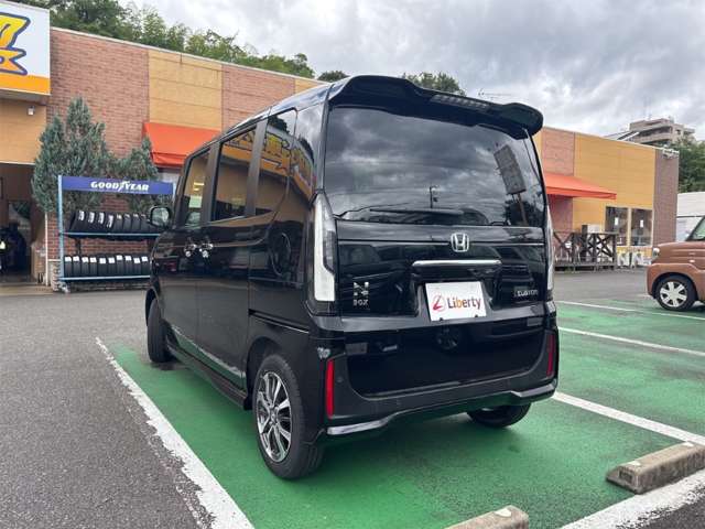 ホンダ Ｎ　ＢＯＸ カスタム ６６０ R8年 (近畿) 99