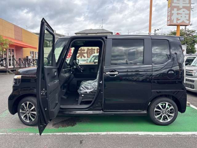 ホンダ Ｎ　ＢＯＸ カスタム ６６０ R8年 (近畿) 99