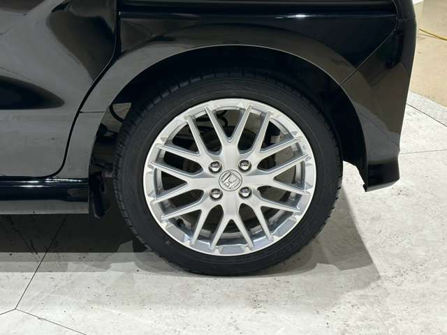 ホンダ Ｎ　ＢＯＸ カスタム ６６０ Ｌ ターボ R3年 (中国) 99