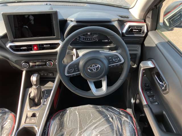 トヨタ ライズ １．２ Ｚ R7年 (東海) 99
